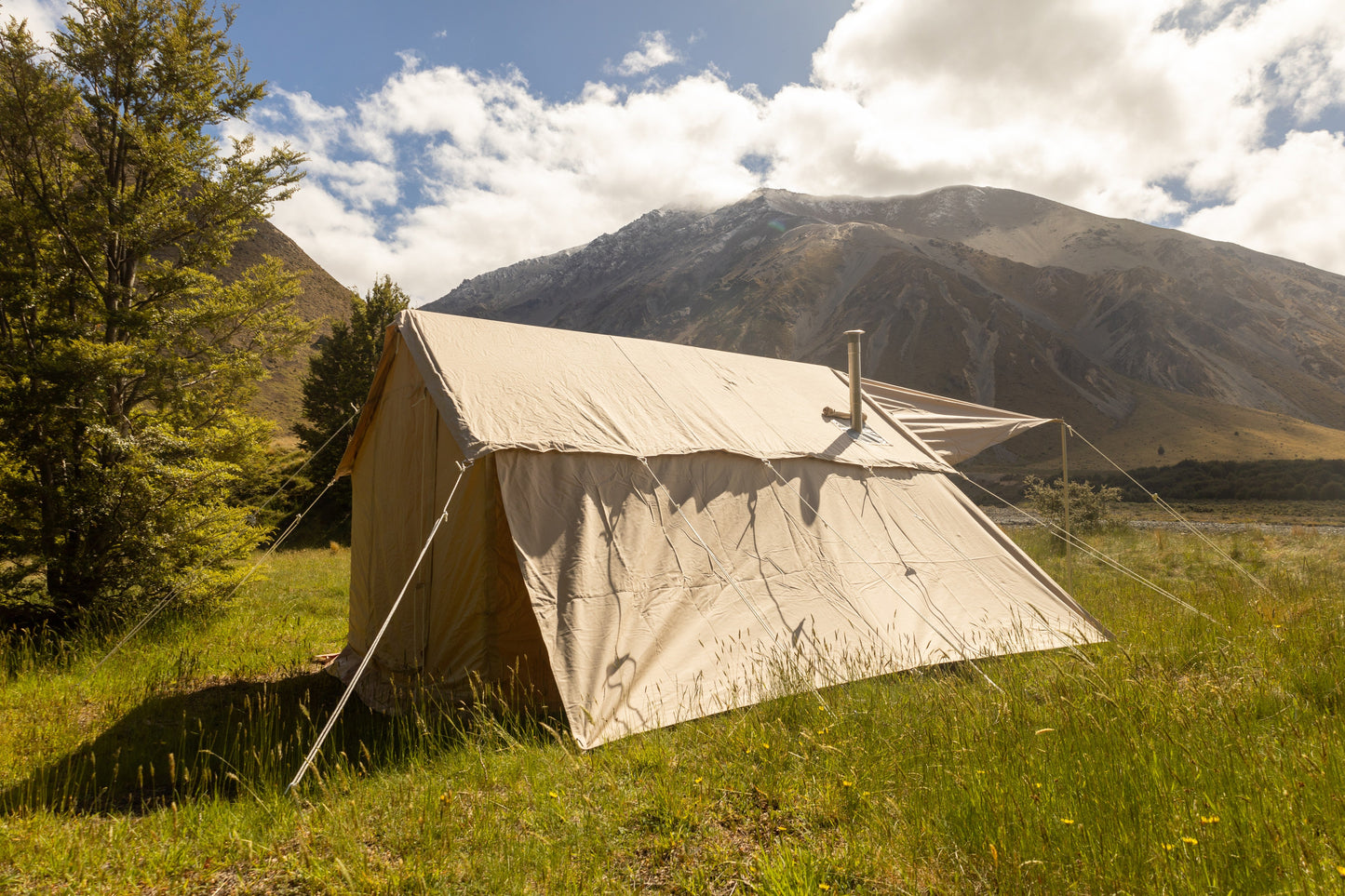 Camping Tent & Rain Fire 